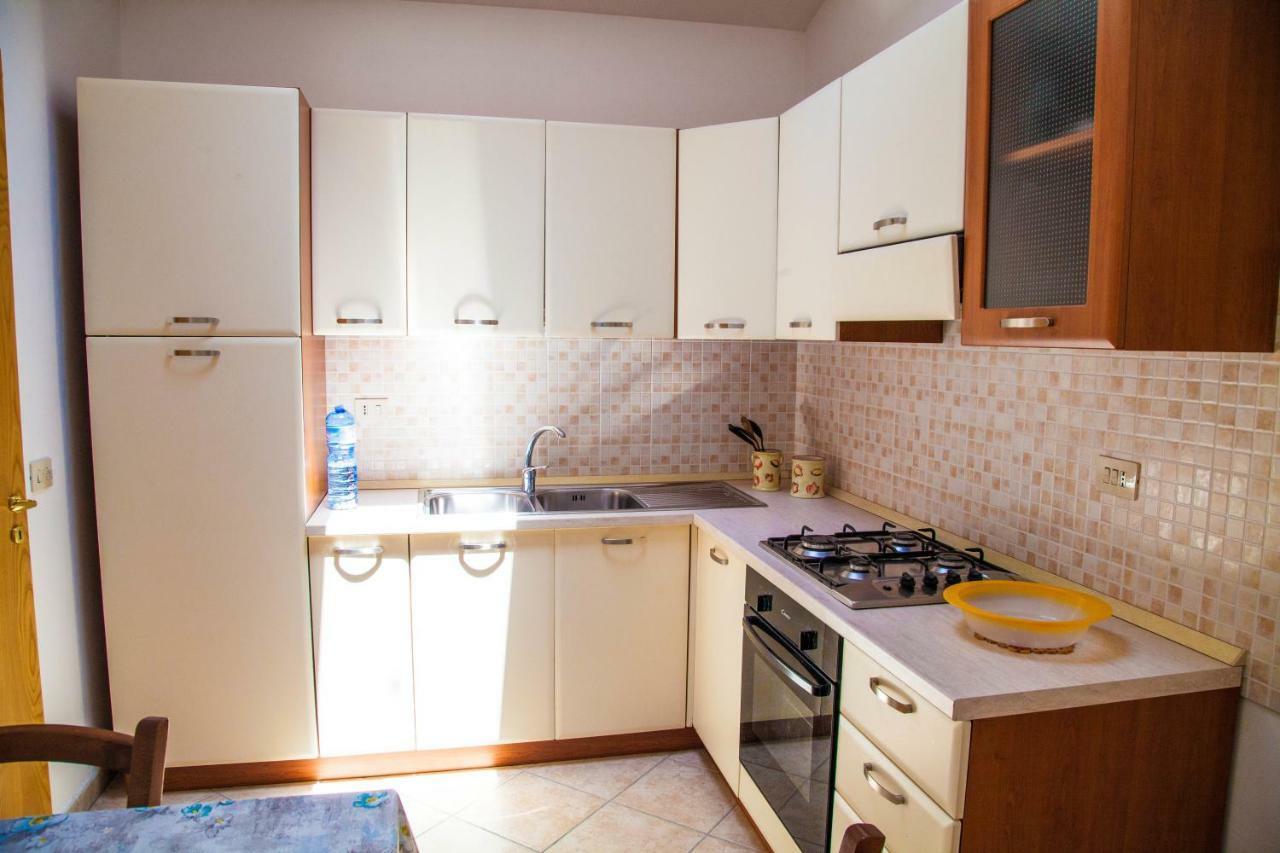 סנטו סטפאנו די קמאסטרה Bed & Breakfast Il Castellino מראה חיצוני תמונה
