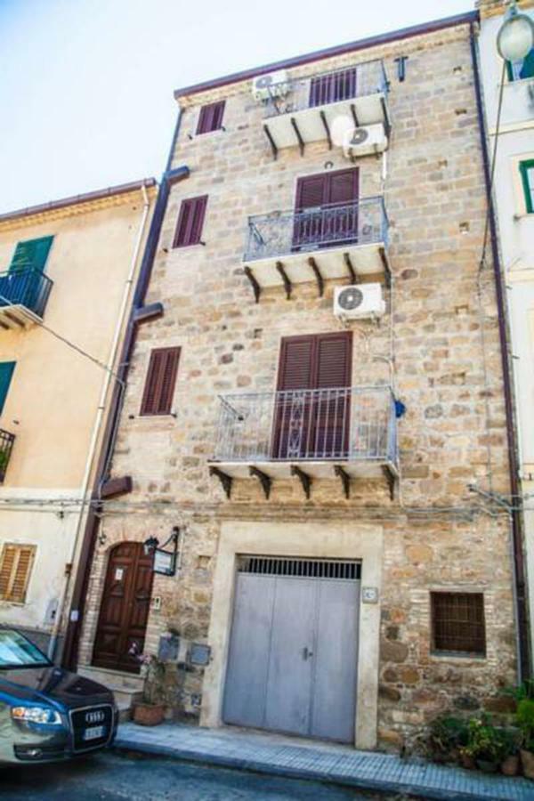 סנטו סטפאנו די קמאסטרה Bed & Breakfast Il Castellino מראה חיצוני תמונה