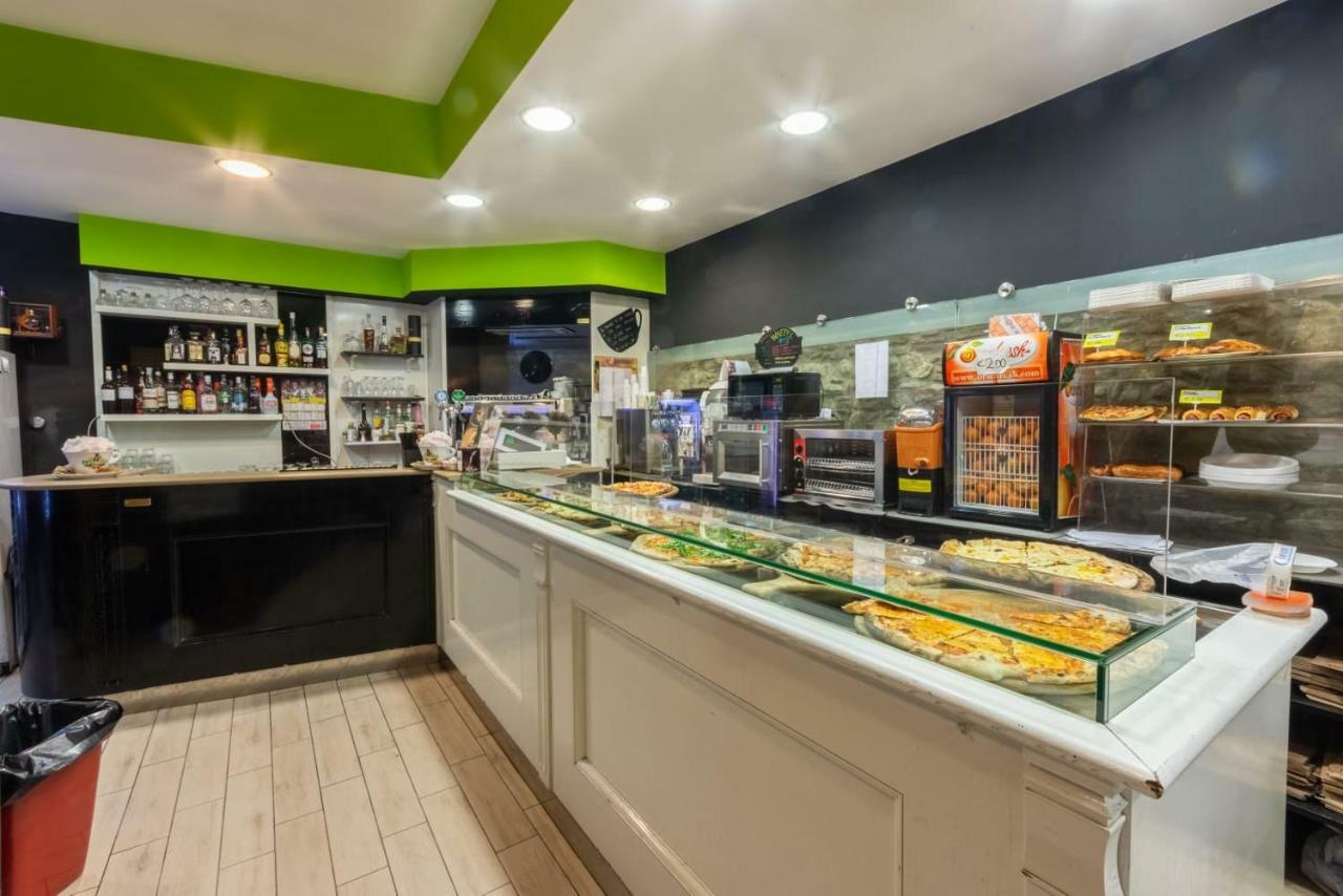 סנטו סטפאנו די קמאסטרה Bed & Breakfast Il Castellino מראה חיצוני תמונה